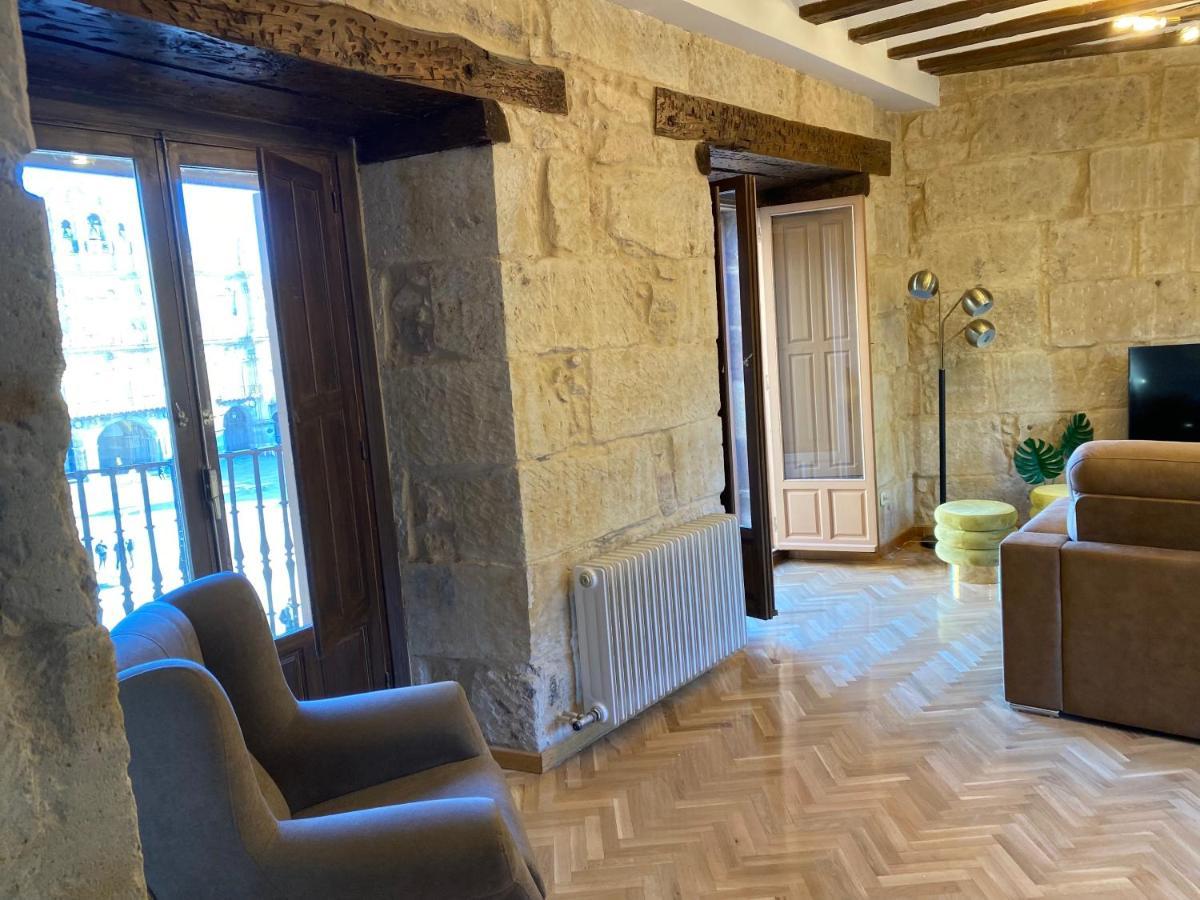Apartamento Plaza Mayor Salamanca Con 2 Balcones A La Misma Plaza Mayor ภายนอก รูปภาพ